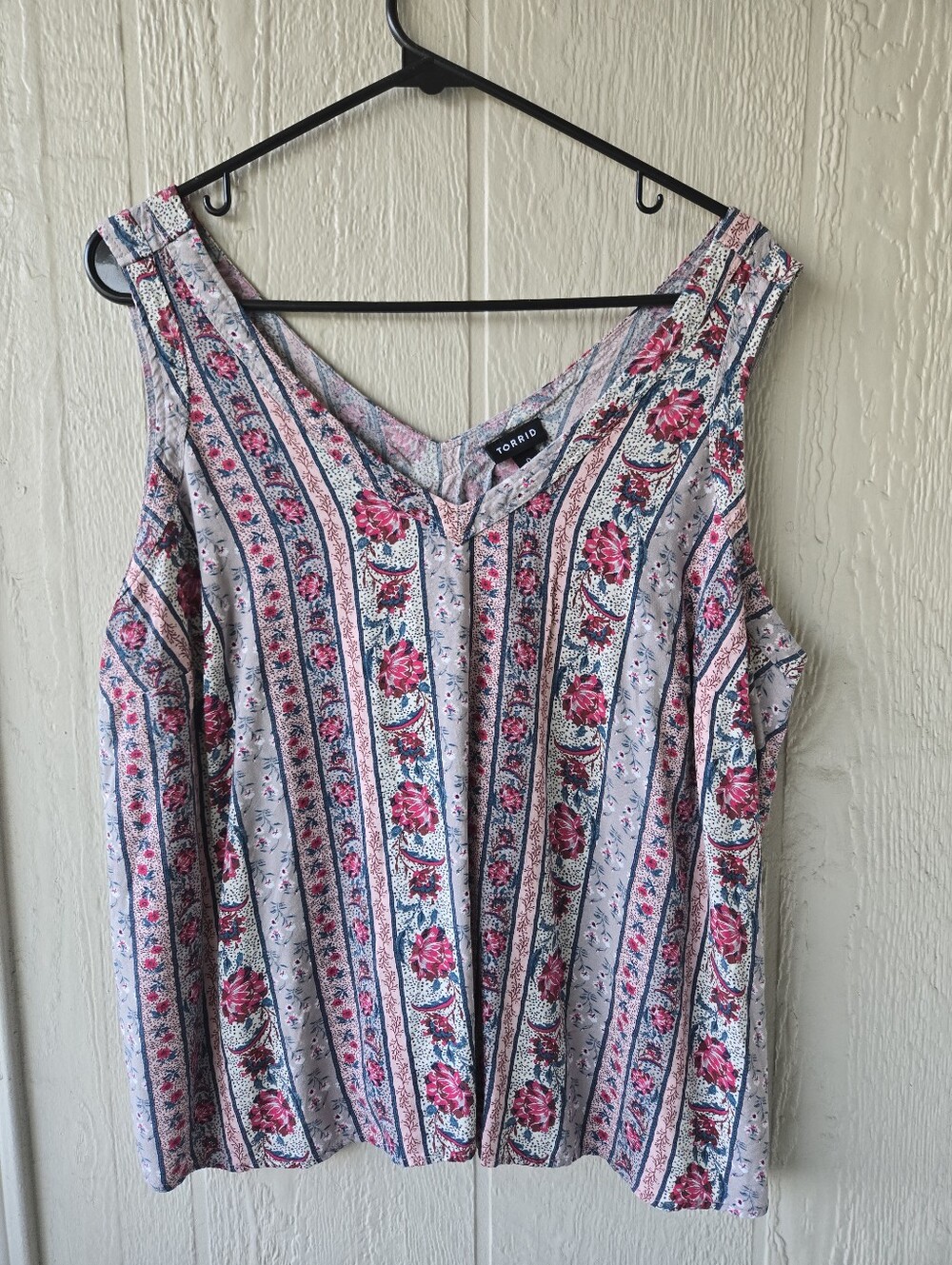 Torrid Pink Floral Stripe Floral Boho V-Neck Camisole Plus Size